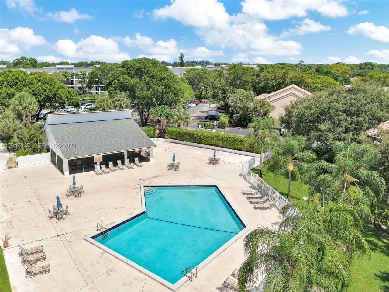16379 Malibu Dr , Unit 50, Weston, FL 33326 Photo