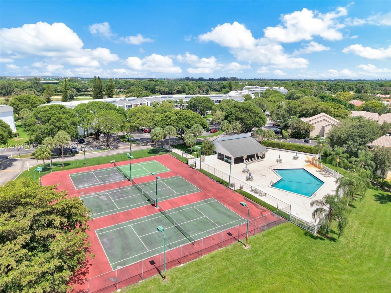 16379 Malibu Dr , Unit 50, Weston, FL 33326 Photo
