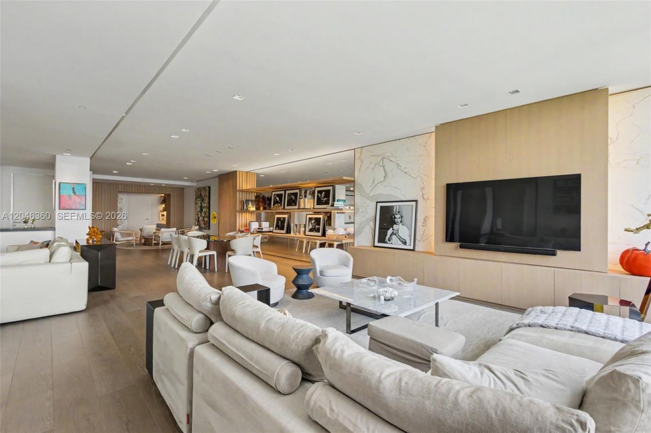 7042 Fisher Island Dr , Unit 7042, Miami Beach, FL 33109 Photo