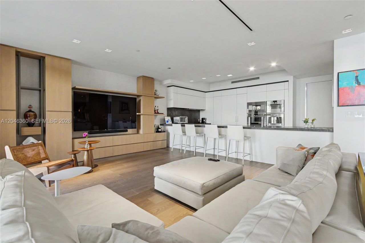 7042 Fisher Island Dr , Unit 7042, Miami Beach, FL 33109 Photo