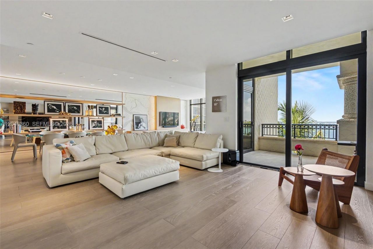 7042 Fisher Island Dr , Unit 7042, Miami Beach, FL 33109 Photo