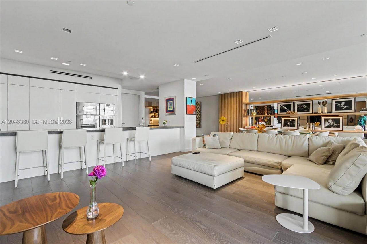 7042 Fisher Island Dr , Unit 7042, Miami Beach, FL 33109 Photo