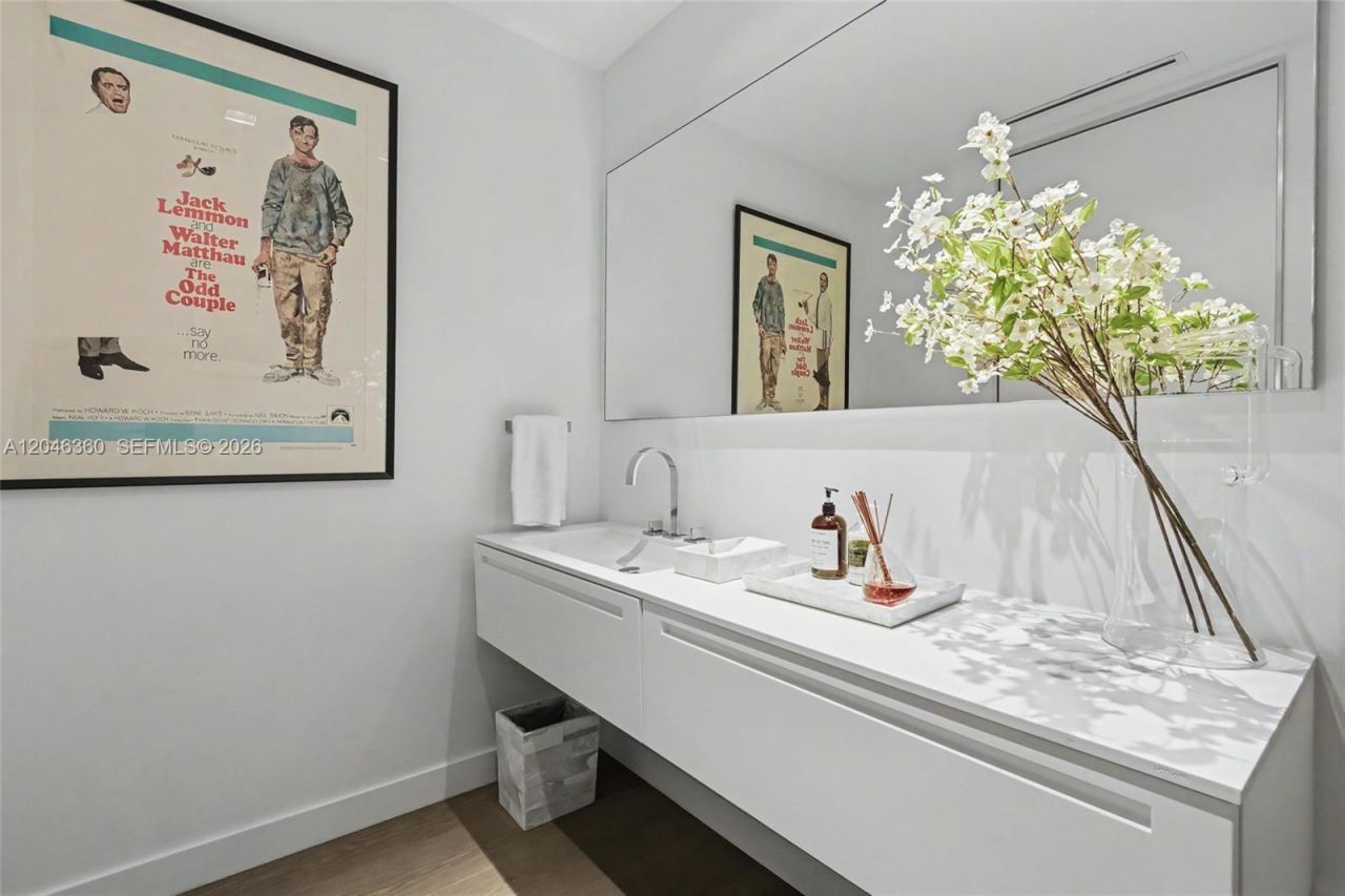 7042 Fisher Island Dr , Unit 7042, Miami Beach, FL 33109 Photo