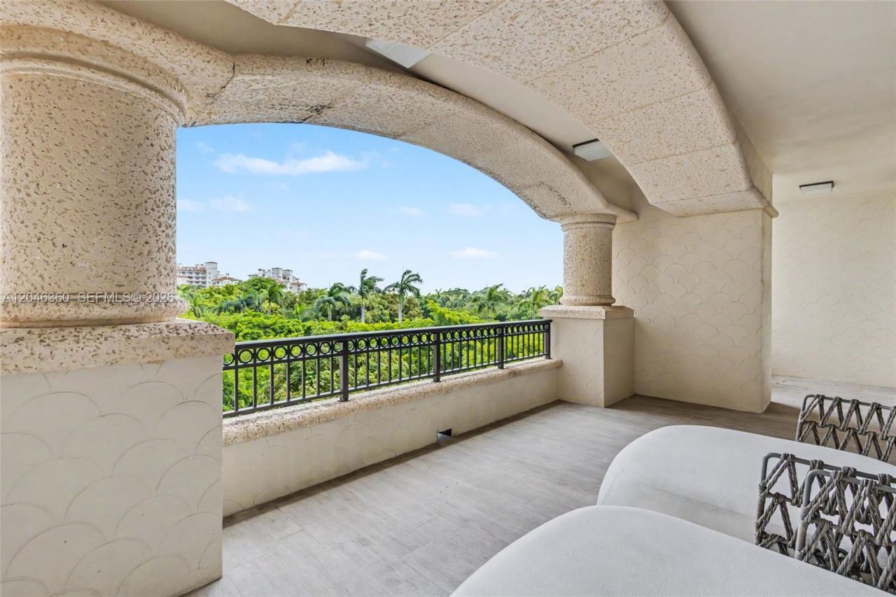 7042 Fisher Island Dr , Unit 7042, Miami Beach, FL 33109 Photo