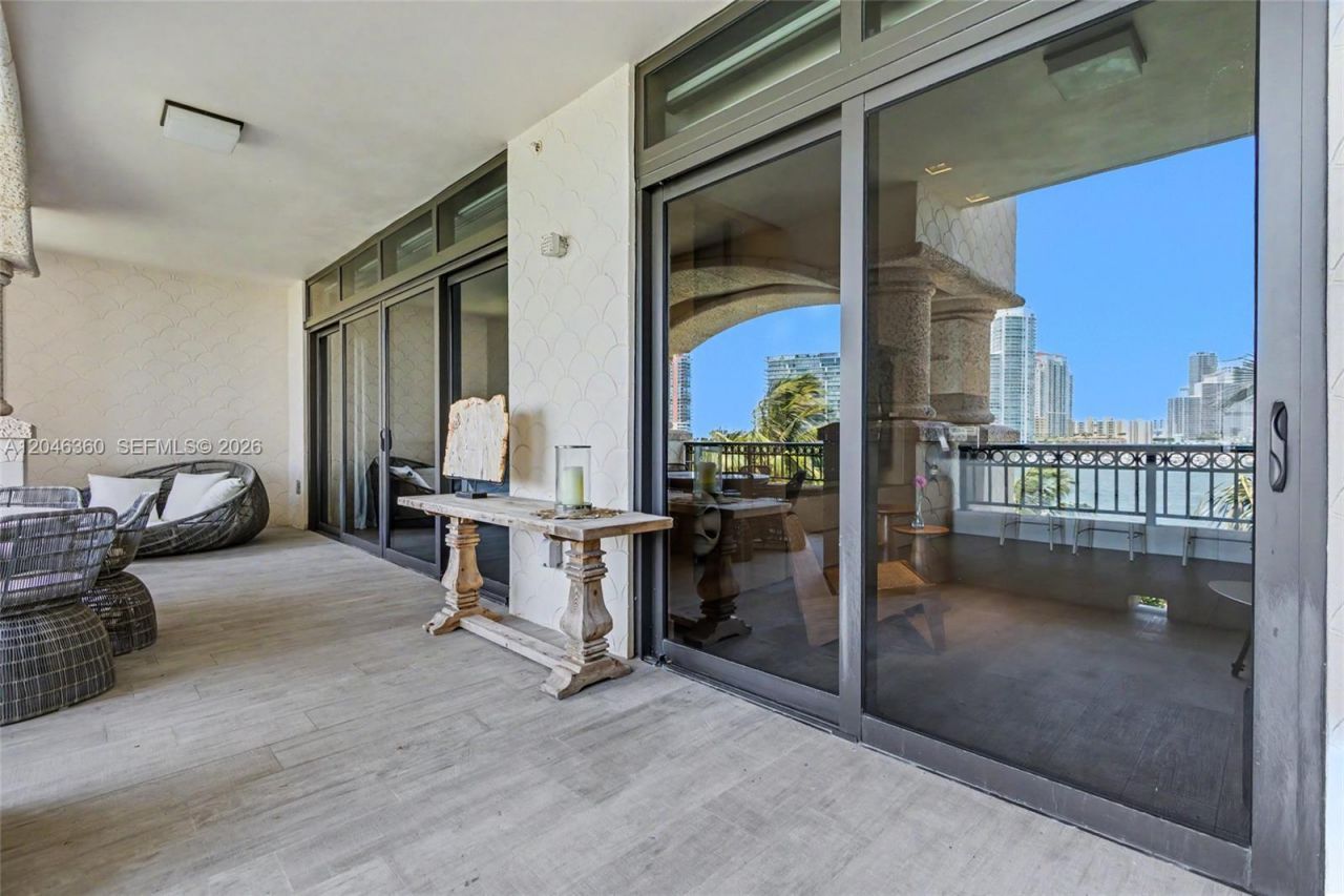 7042 Fisher Island Dr , Unit 7042, Miami Beach, FL 33109 Photo