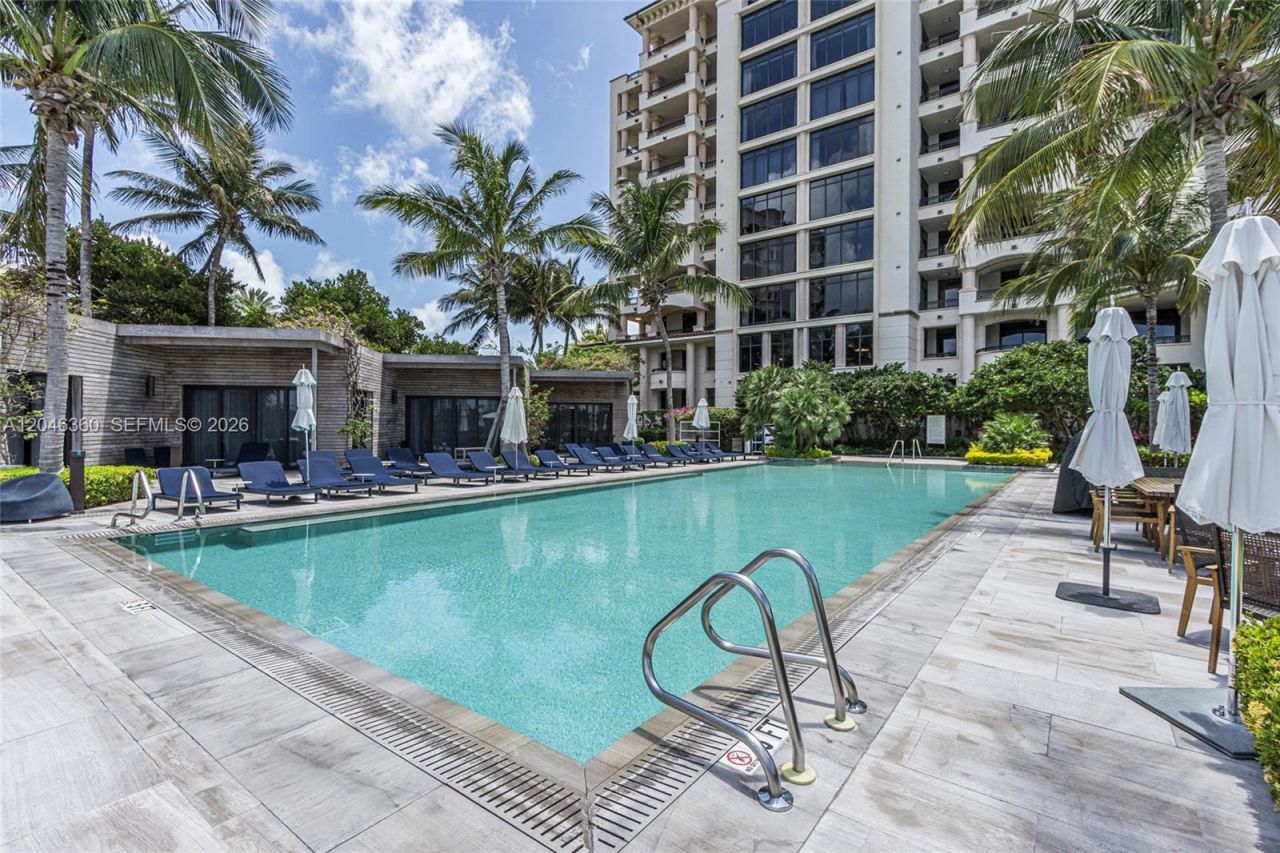 7042 Fisher Island Dr , Unit 7042, Miami Beach, FL 33109 Photo