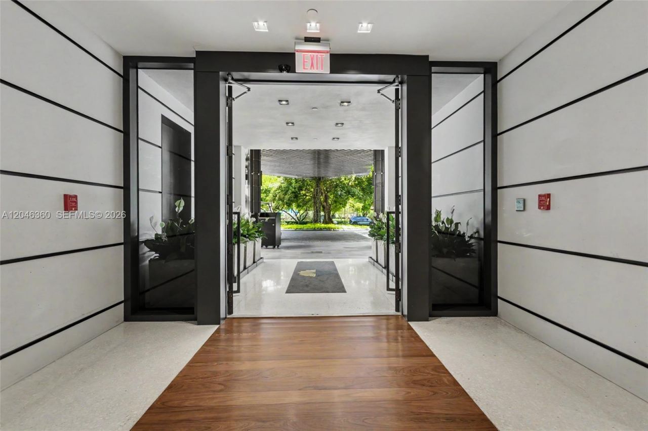 7042 Fisher Island Dr , Unit 7042, Miami Beach, FL 33109 Photo