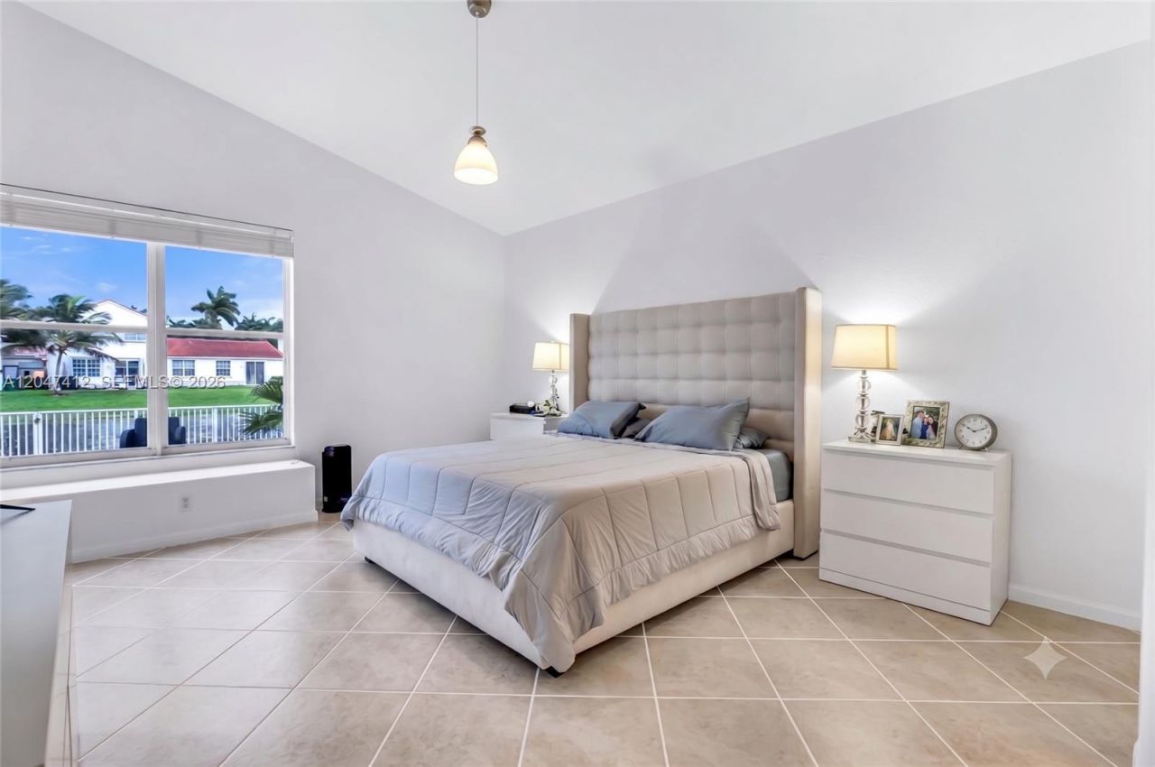 18785 SW 29th St , Miramar, FL 33029 Photo