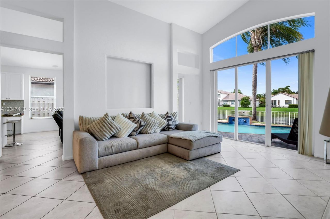 18785 SW 29th St , Miramar, FL 33029 Photo