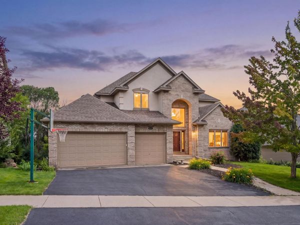 9257 Shetland Road, Eden Prairie, MN 55347