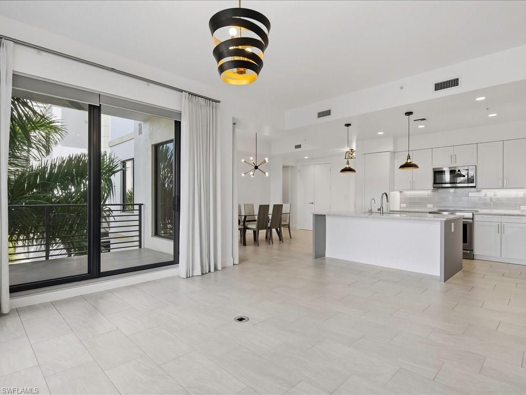 1111 Central Ave , Unit 409, Naples, FL 34102 Photo