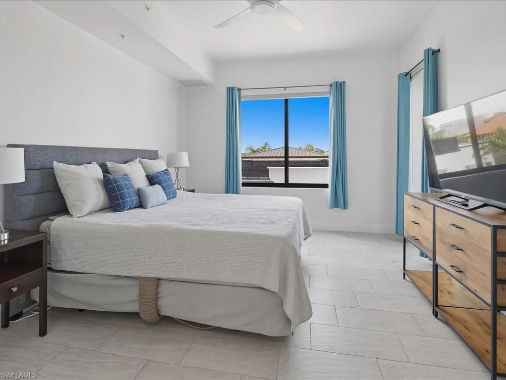 1111 Central Ave , Unit 409, Naples, FL 34102 Photo