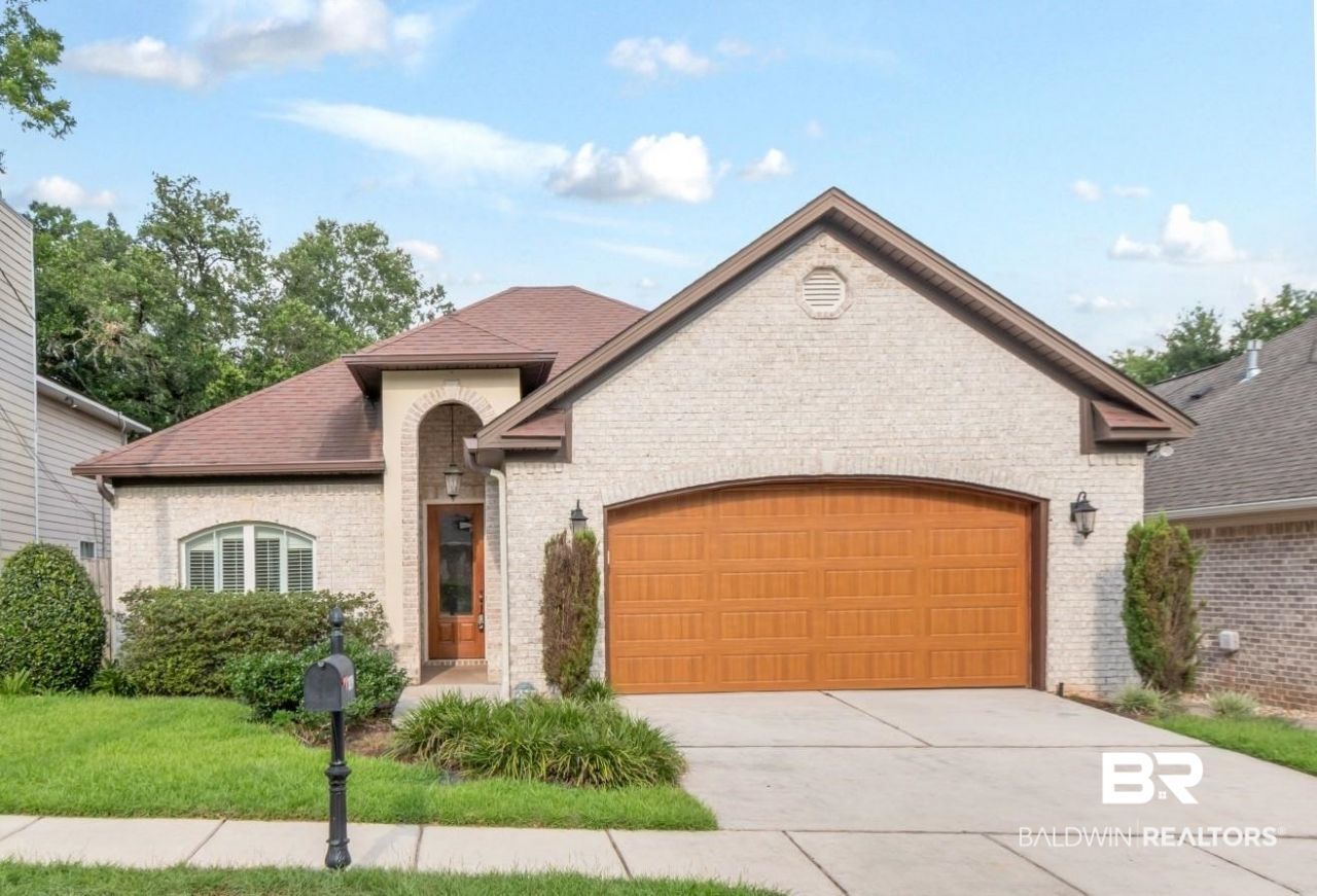 1136 Louise Avenue, Mobile, AL 36609 Main Photo