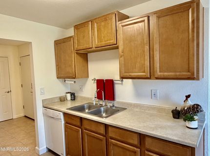 3870 E Leonesio Drive, Unit B1, Reno, NV 89512 Photo