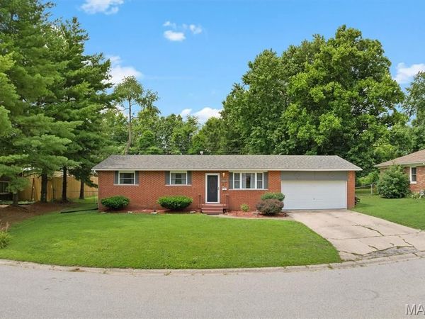 4816 Wick Mor Drive, Alton, IL 62002