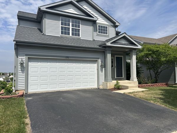 176 S Cornerstone Drive , Volo, IL 60020