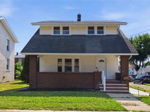 854 9th Street NE, Massillon, OH 44646