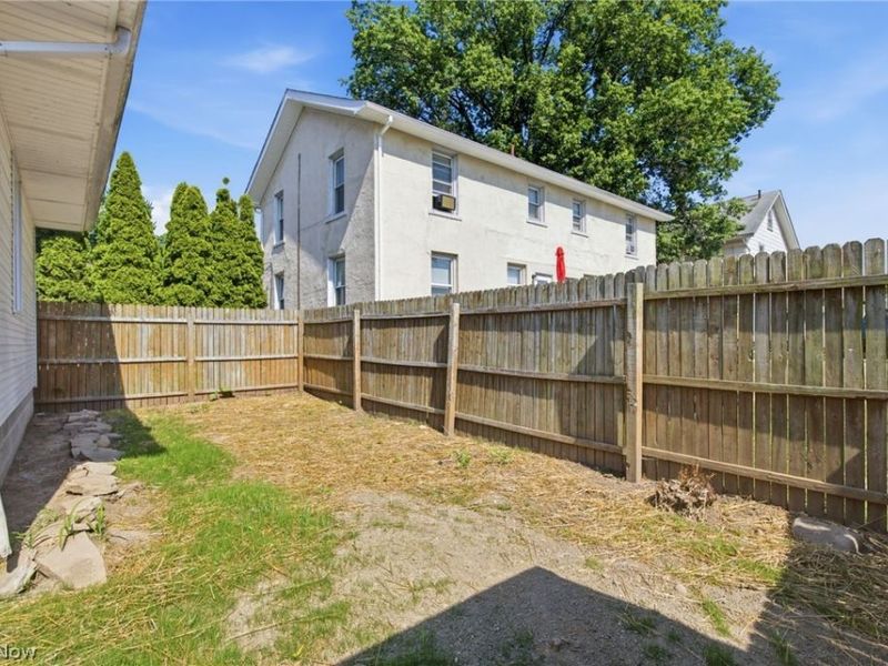 854 9th Street NE, Massillon, OH 44646 Photo 31