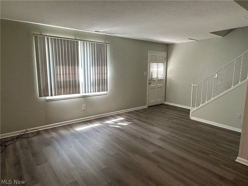 31624 N Marginal Drive, Unit D, Willowick, OH 44095 Photo 2