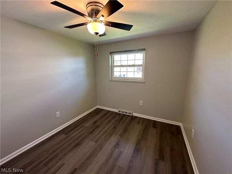 31624 N Marginal Drive, Unit D, Willowick, OH 44095 Photo 6