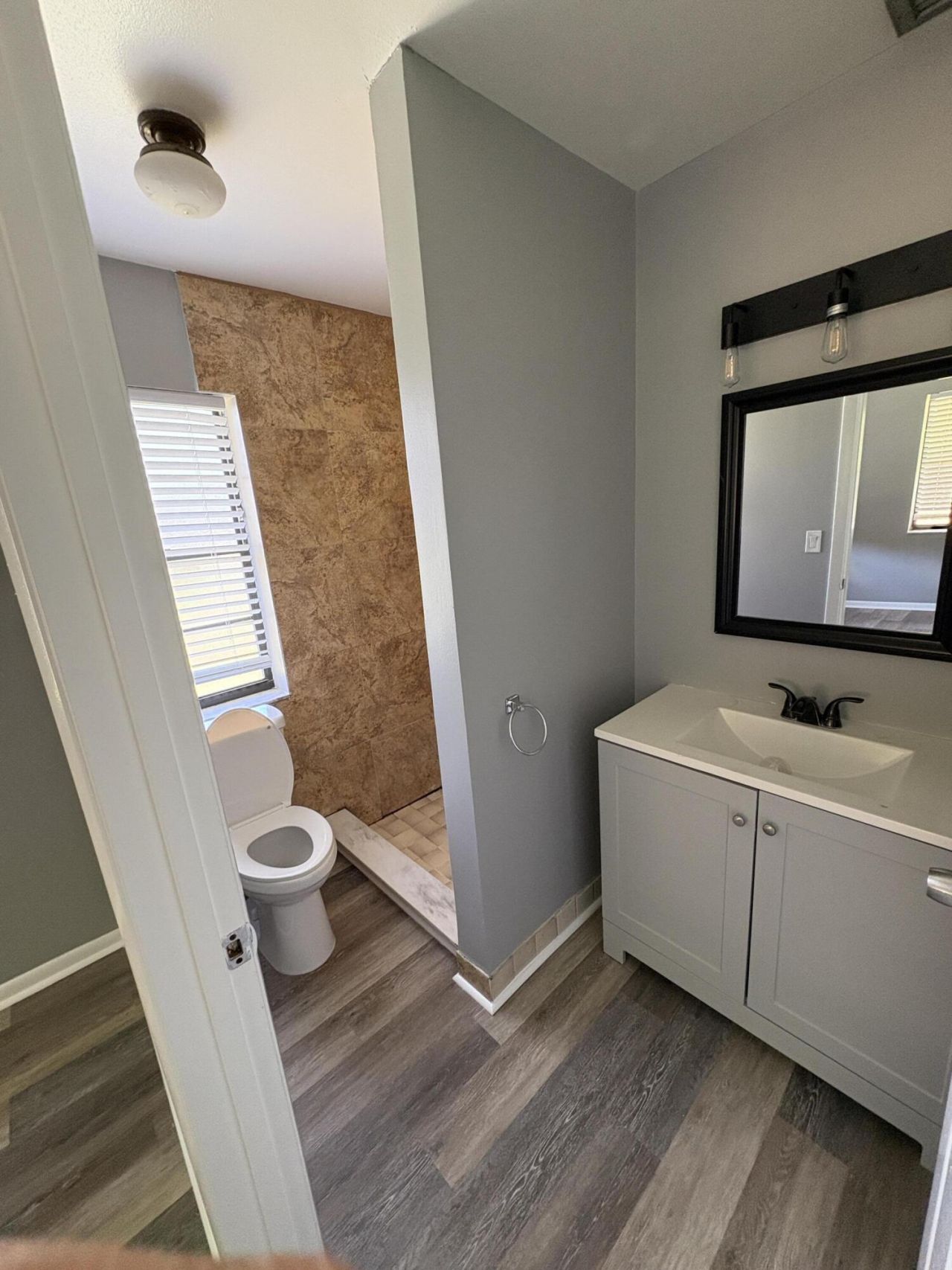 4726 Summit Boulevard, West Palm Beach, FL 33415 Photo