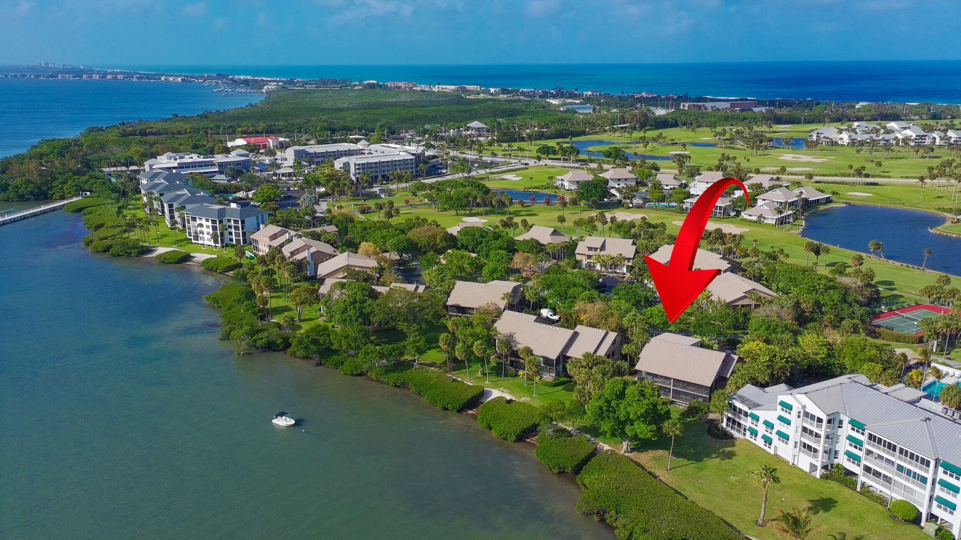 218 NE Edgewater Drive, Hutchinson Island, FL 34996 Photo