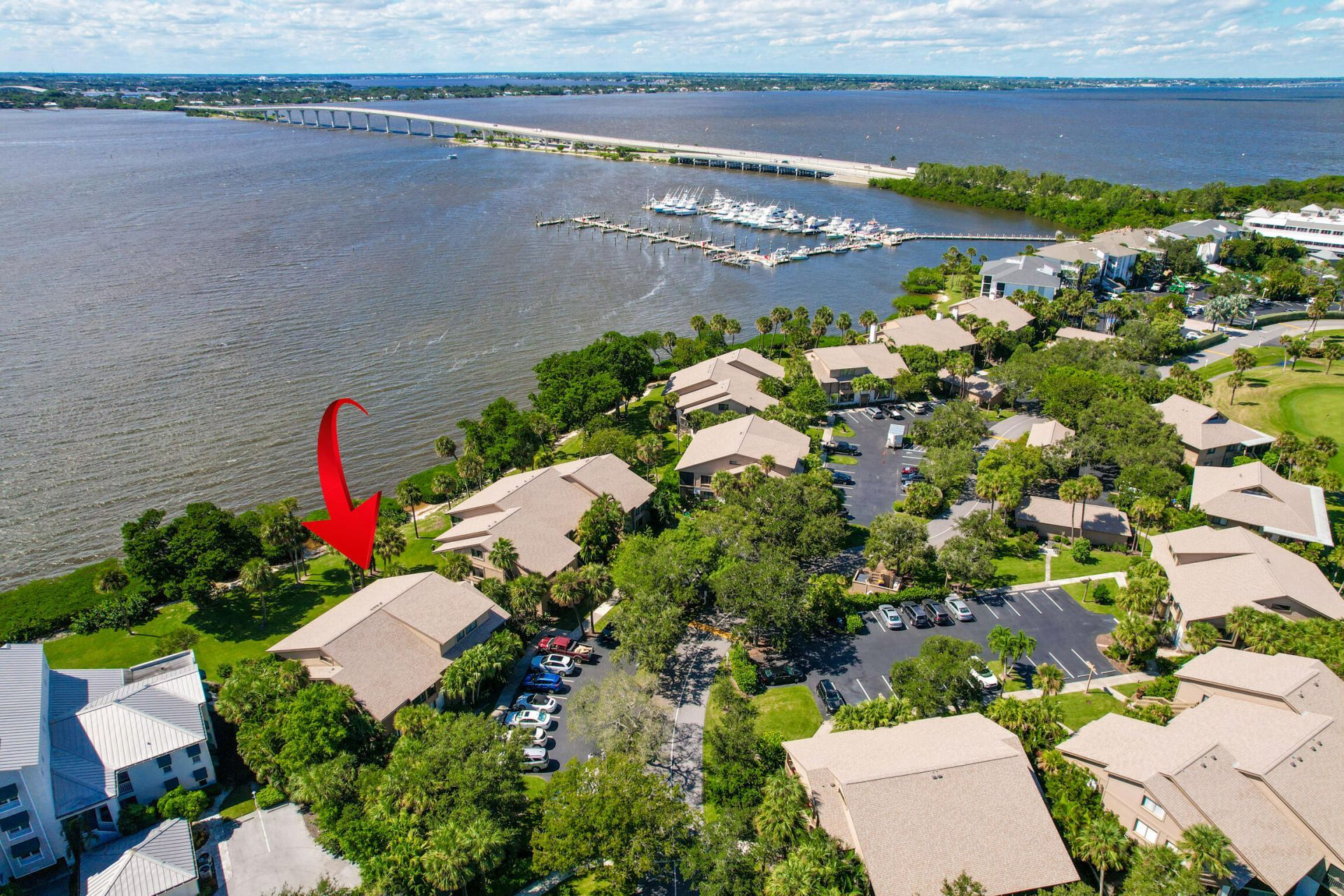 218 NE Edgewater Drive, Hutchinson Island, FL 34996 Photo