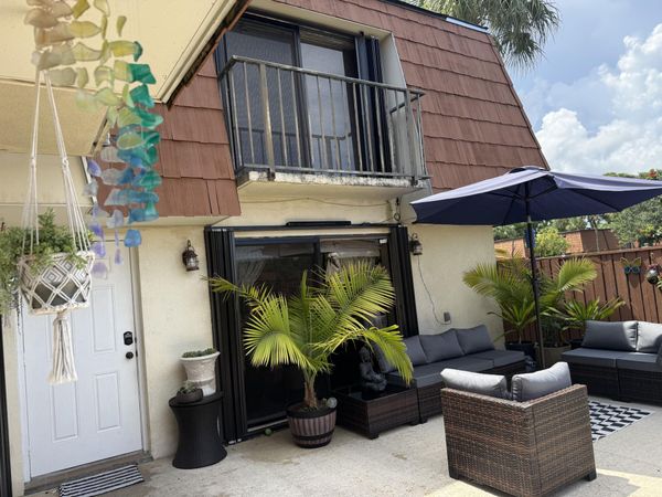 310 Buttonwood Lane, Unit B, Boynton Beach, FL 33436