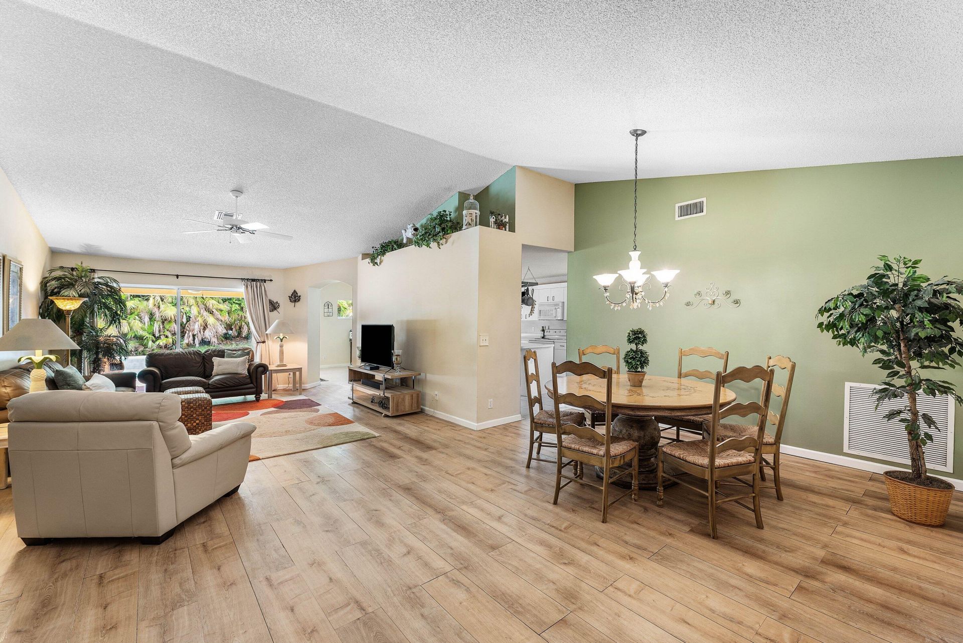 4824 S Lee Road, Delray Beach, FL 33445 Photo