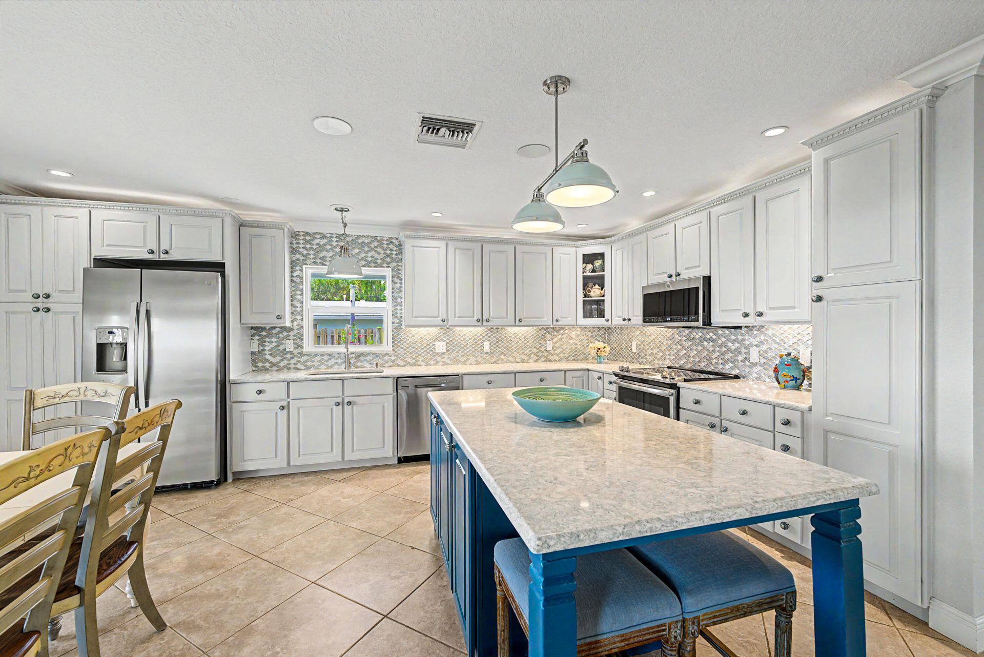 1711 S Indian River Drive, Fort Pierce, FL 34950 Photo