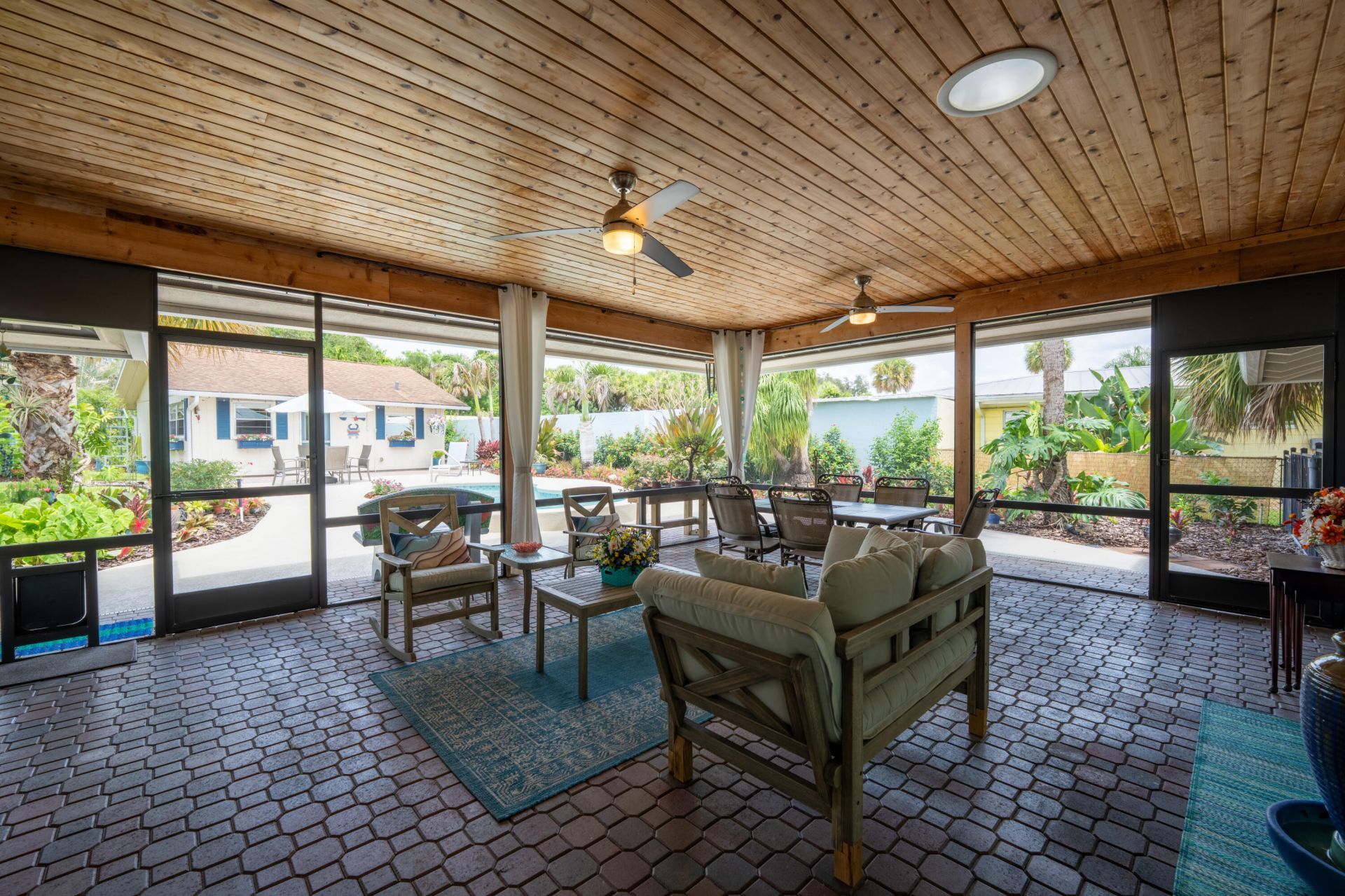 1711 S Indian River Drive, Fort Pierce, FL 34950 Photo