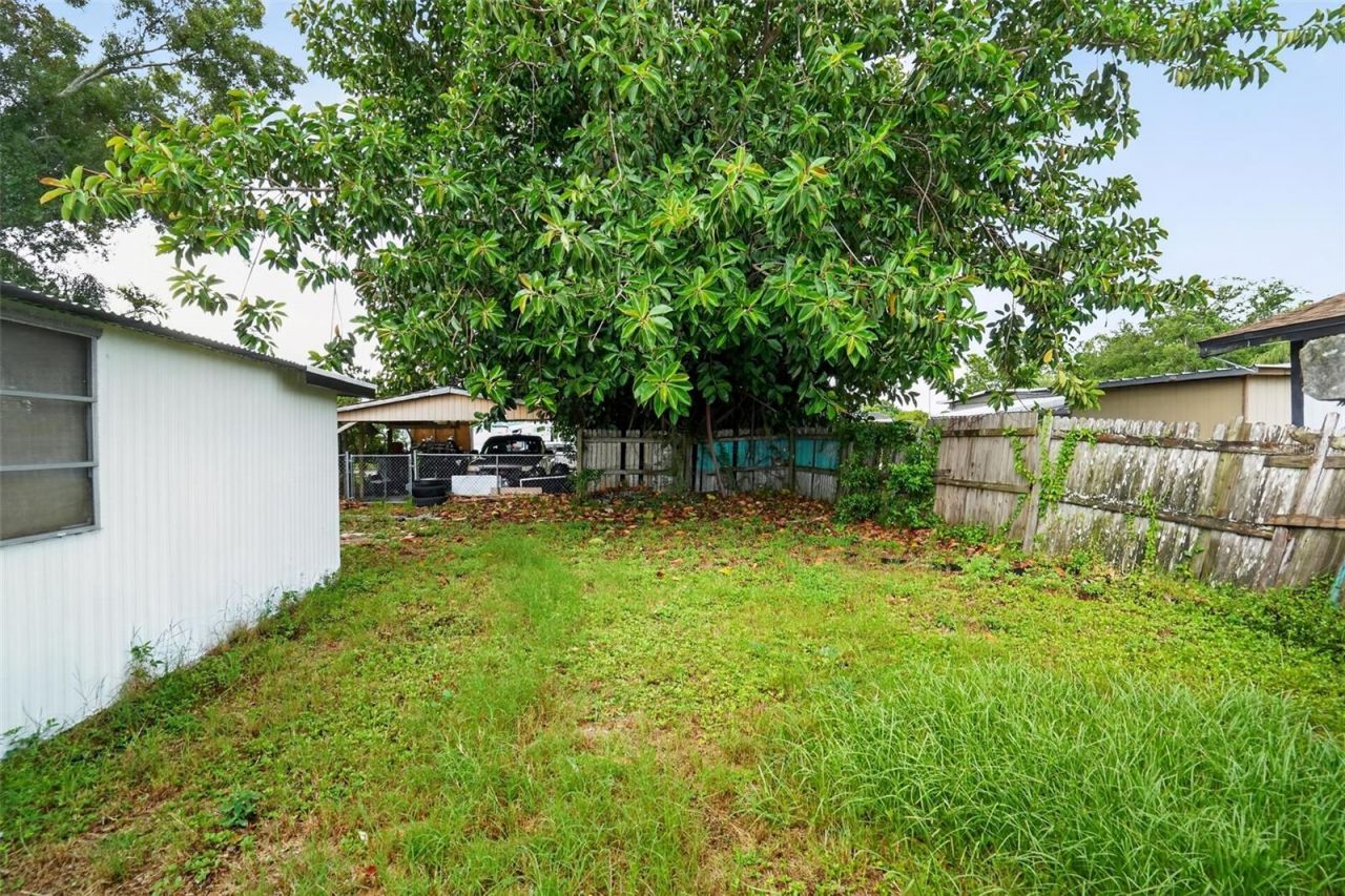 509 Domino Drive N, Ruskin, FL 33570 Photo