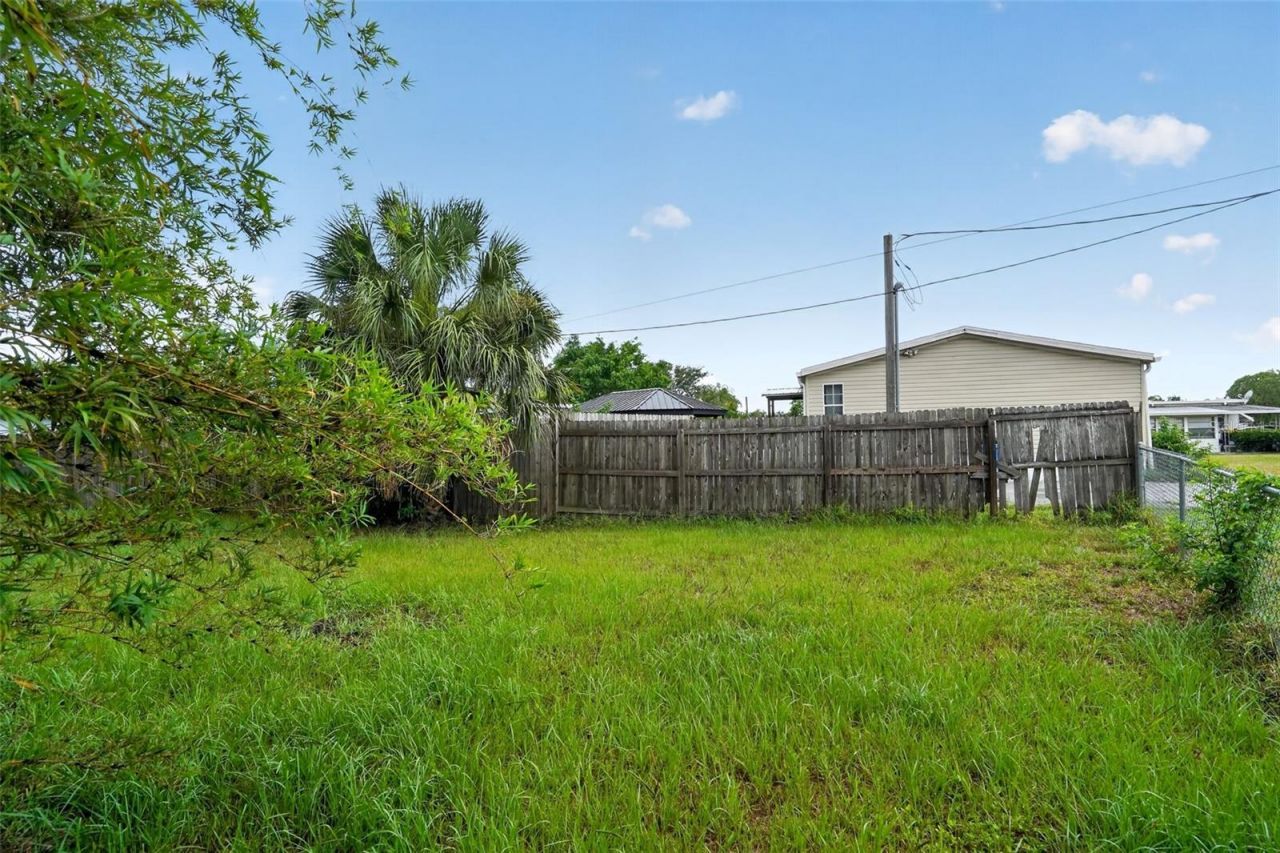 509 Domino Drive N, Ruskin, FL 33570 Photo