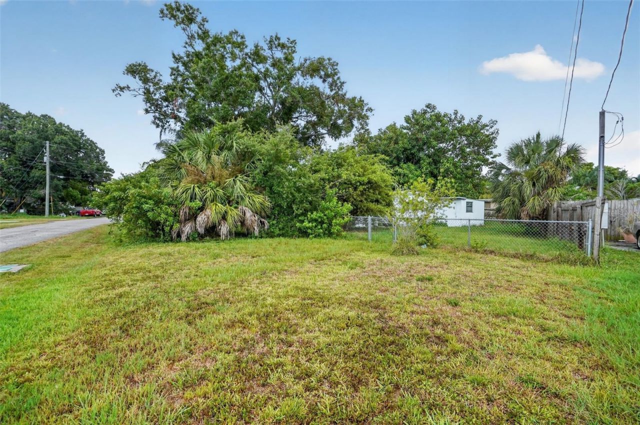 509 Domino Drive N, Ruskin, FL 33570 Photo