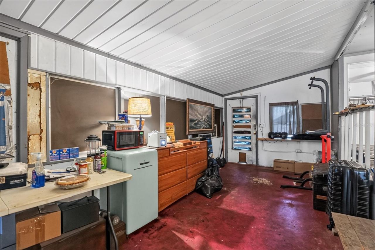 509 Domino Drive N, Ruskin, FL 33570 Photo