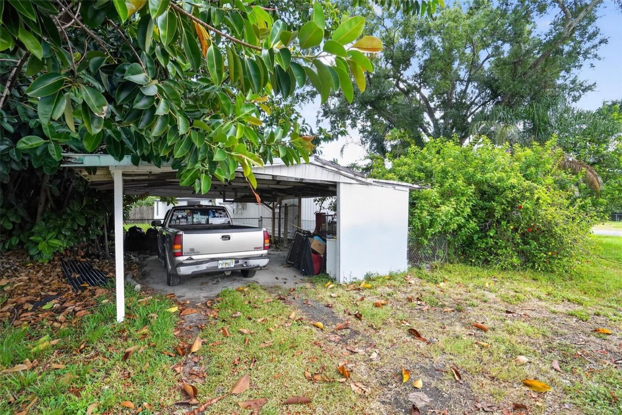 509 Domino Drive N, Ruskin, FL 33570 Photo