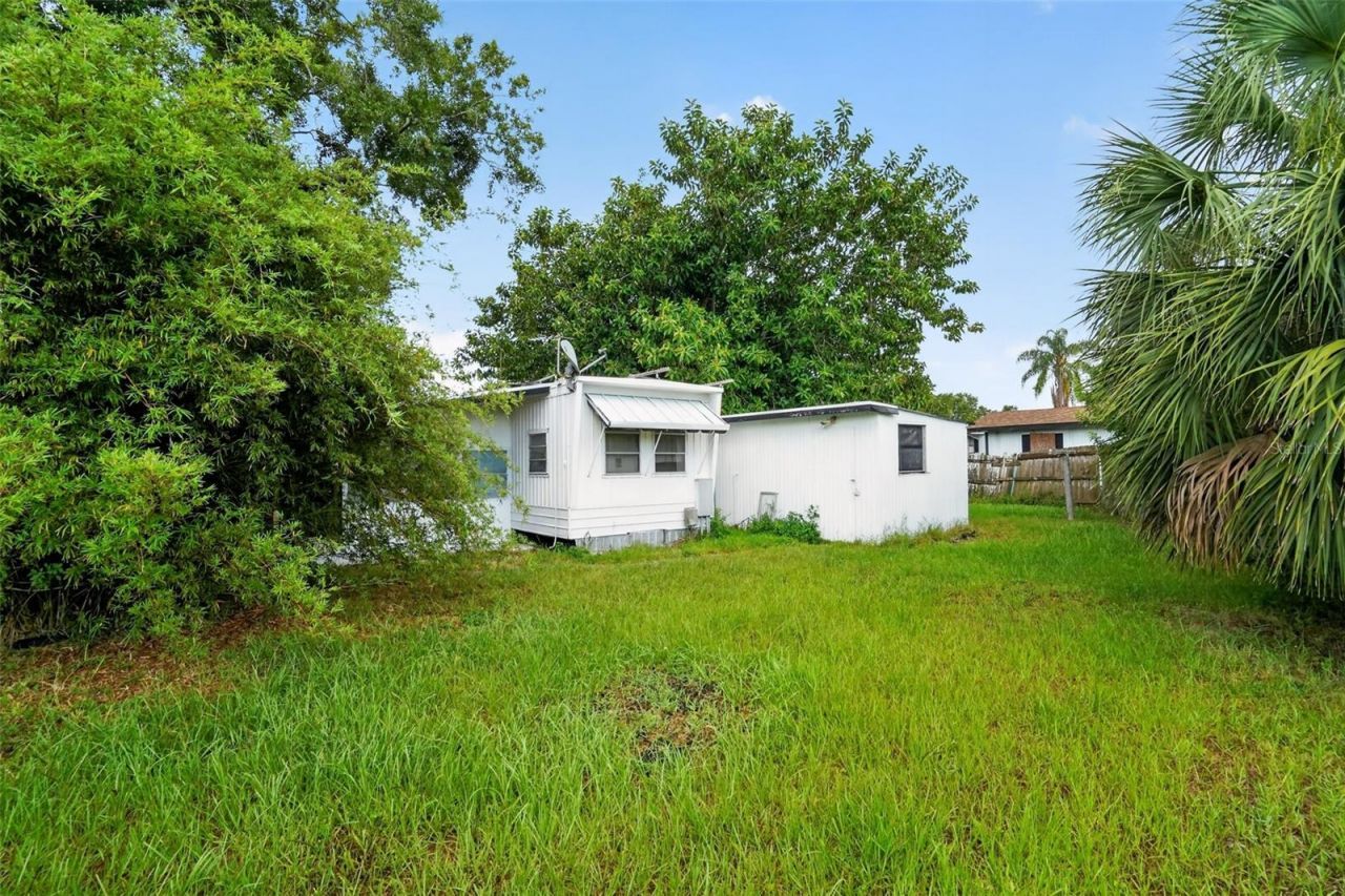 509 Domino Drive N, Ruskin, FL 33570 Photo