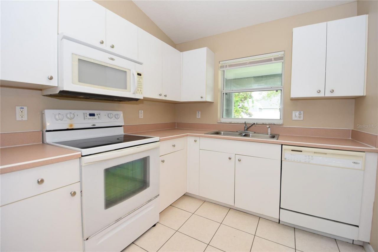 32 Slumber Path , Palm Coast, FL 32164 Photo