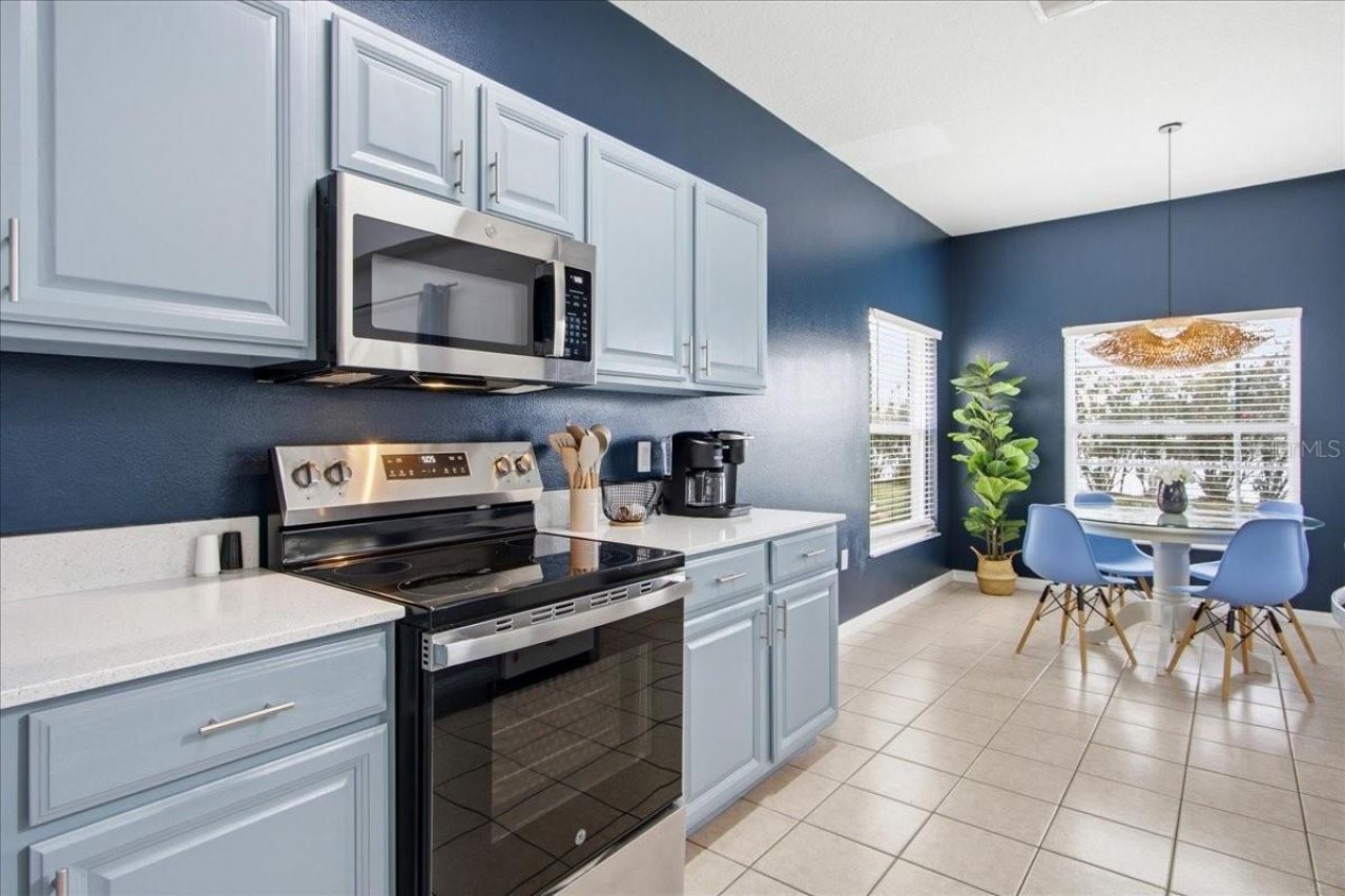 612 Highgate Park Boulevard , Davenport, FL 33897 Photo