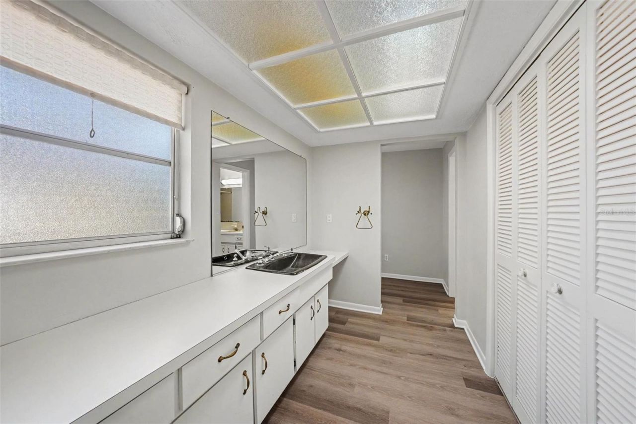 209 15th Street , Palm Harbor, FL 34683 Photo