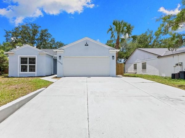 5690 25TH STREET CIRCLE E, BRADENTON, FL 34203