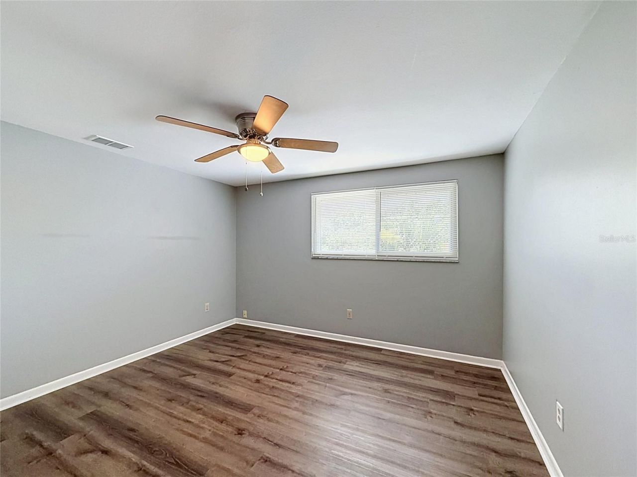 15708 Woodcock Place , Tampa, FL 33624 Photo
