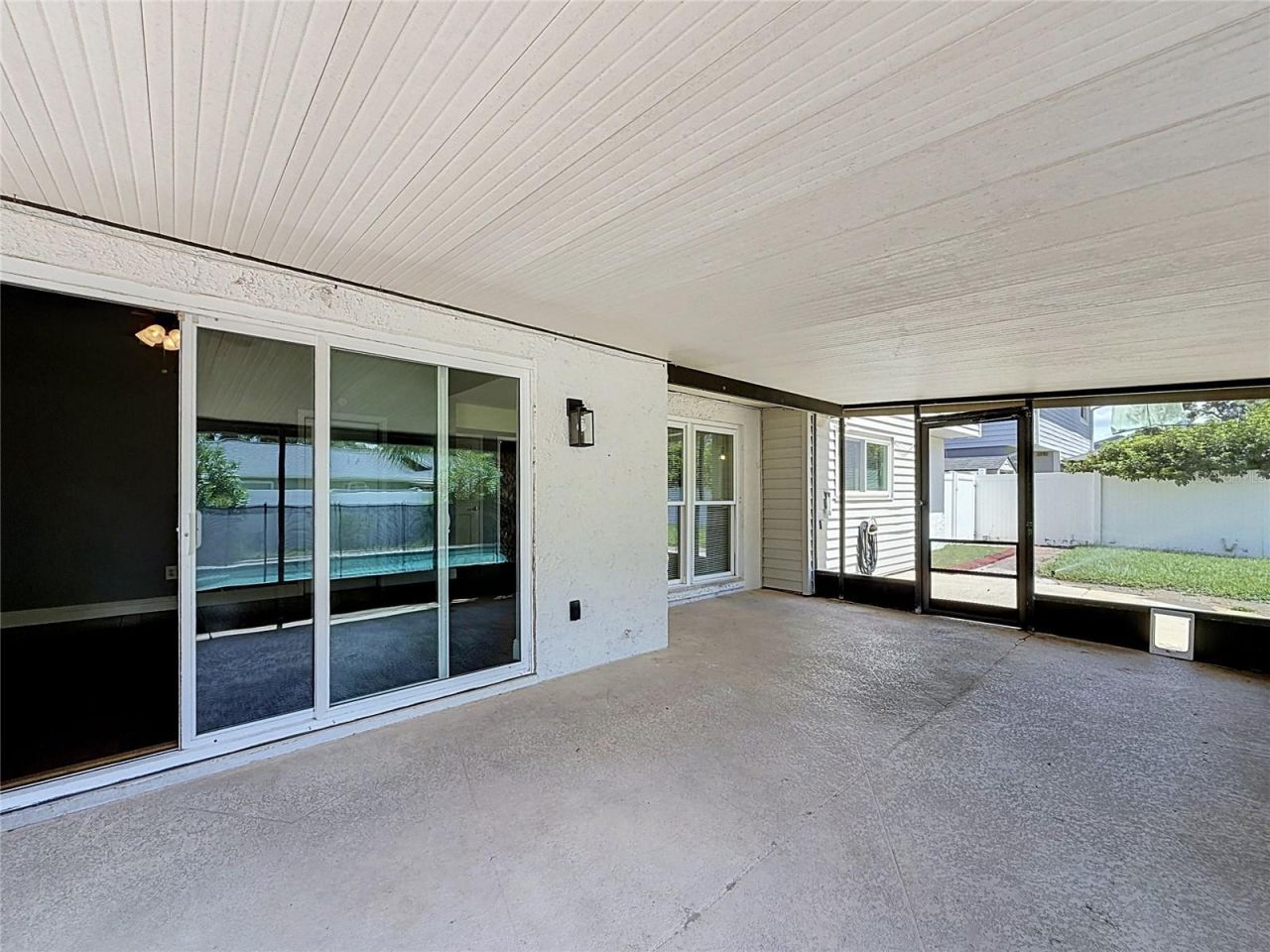 15708 Woodcock Place , Tampa, FL 33624 Photo