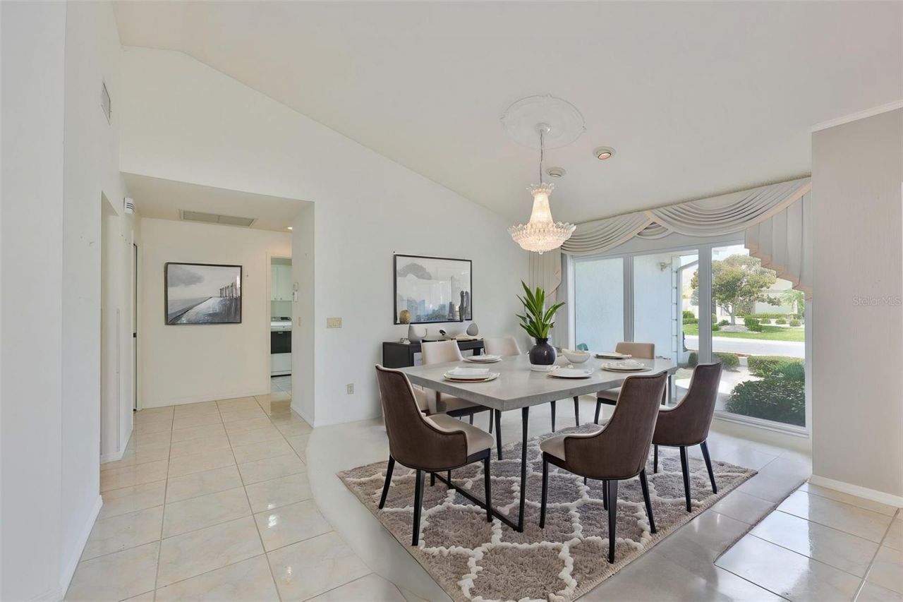 1927 E View Drive , Sun City Center, FL 33573 Photo