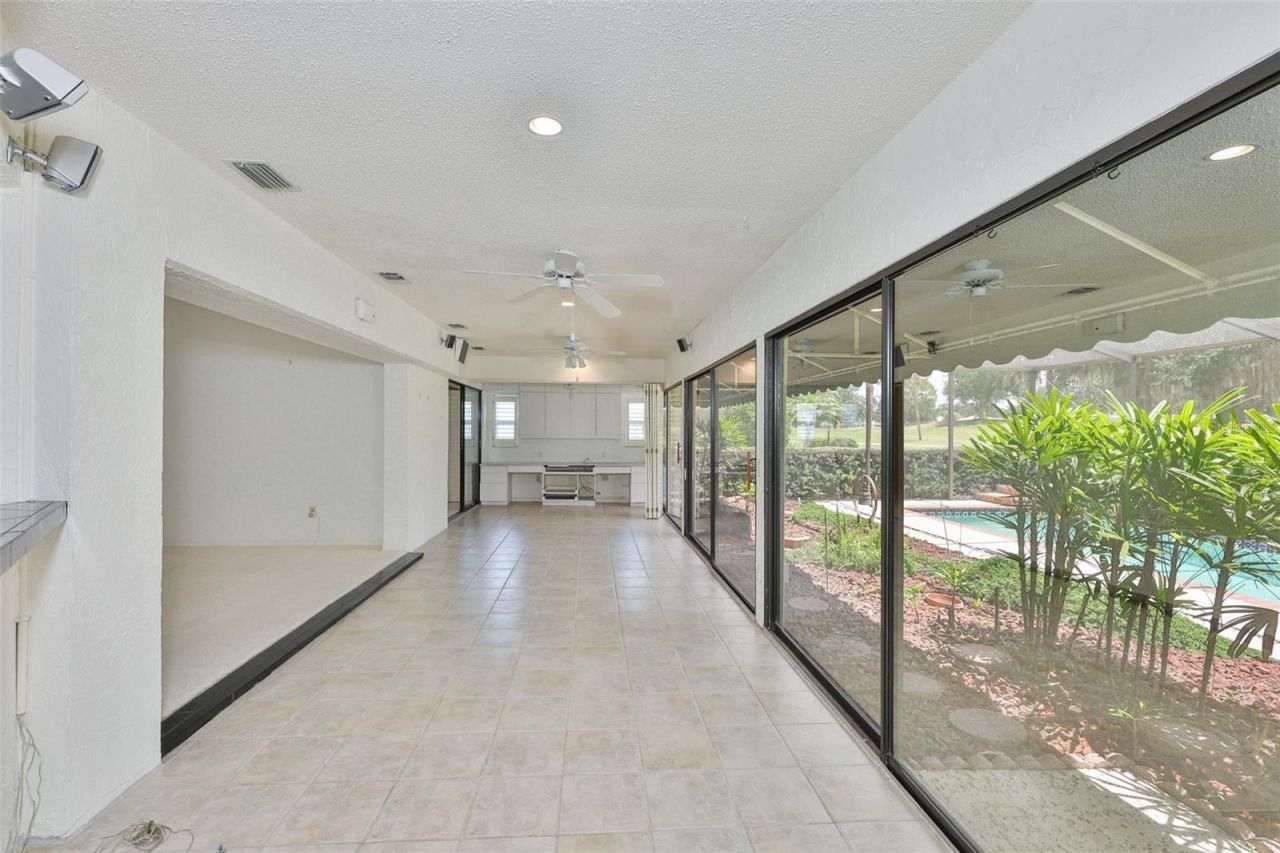 1927 E View Drive , Sun City Center, FL 33573 Photo