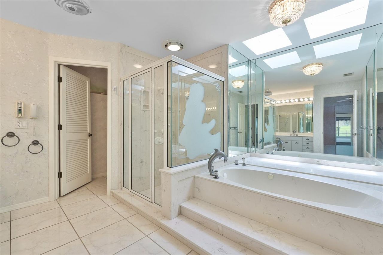 1927 E View Drive , Sun City Center, FL 33573 Photo