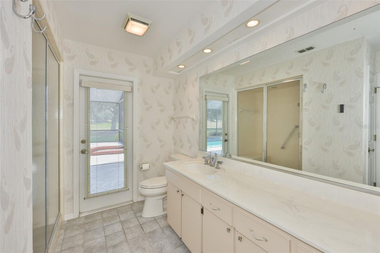 1927 E View Drive , Sun City Center, FL 33573 Photo