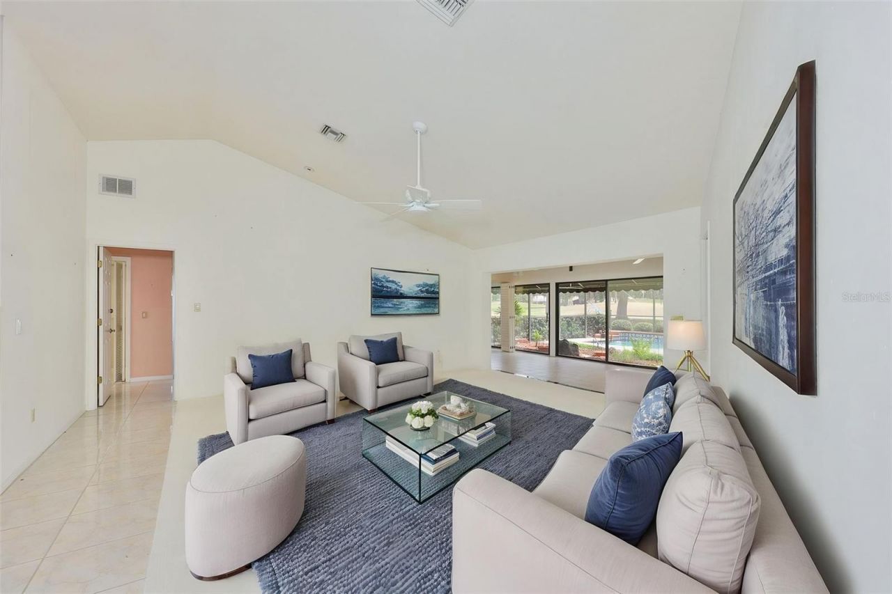 1927 E View Drive , Sun City Center, FL 33573 Photo