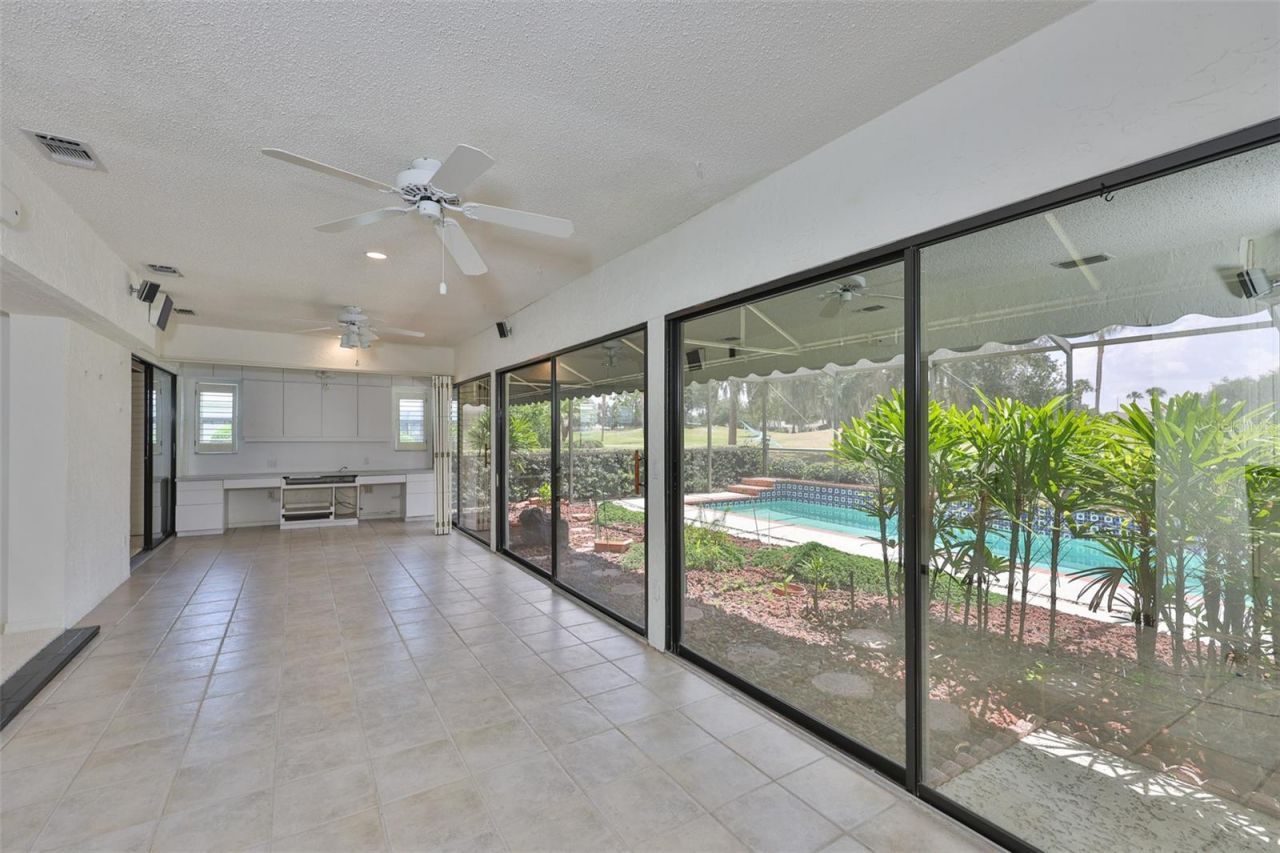1927 E View Drive , Sun City Center, FL 33573 Photo