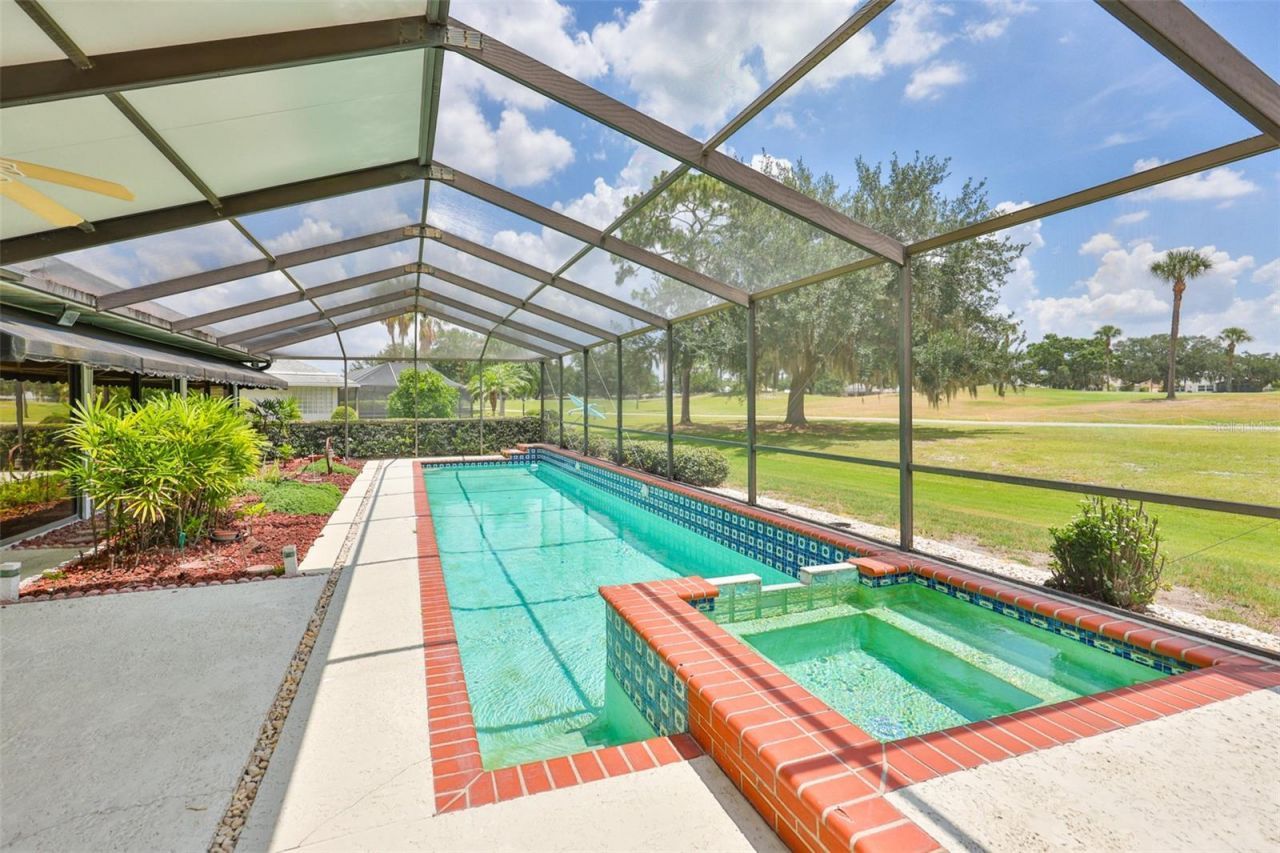 1927 E View Drive , Sun City Center, FL 33573 Photo